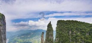 河谷冒险逃生