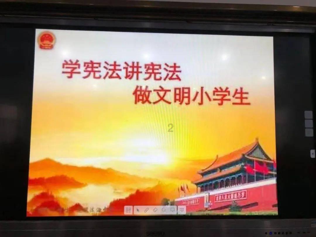 泡弹学院