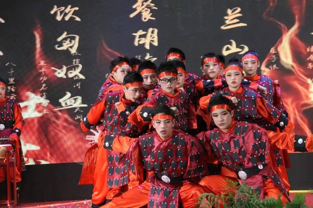 了解小孩脸上突然长出好多红色小痘痘,是什么原因呢?知识星球平台-专业的学习社区